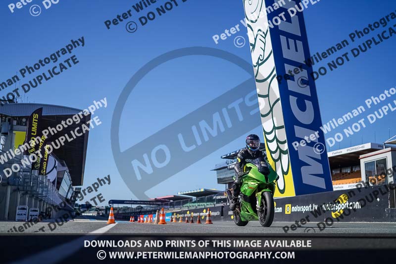 France;Le Mans;event digital images;motorbikes;no limits;peter wileman photography;trackday;trackday digital images